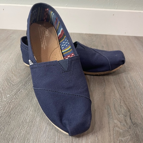 Toms Shoes - TOMS Women's Alpargata NAVY Canvas Shoes; Woven; Flats; Size W 8.5
